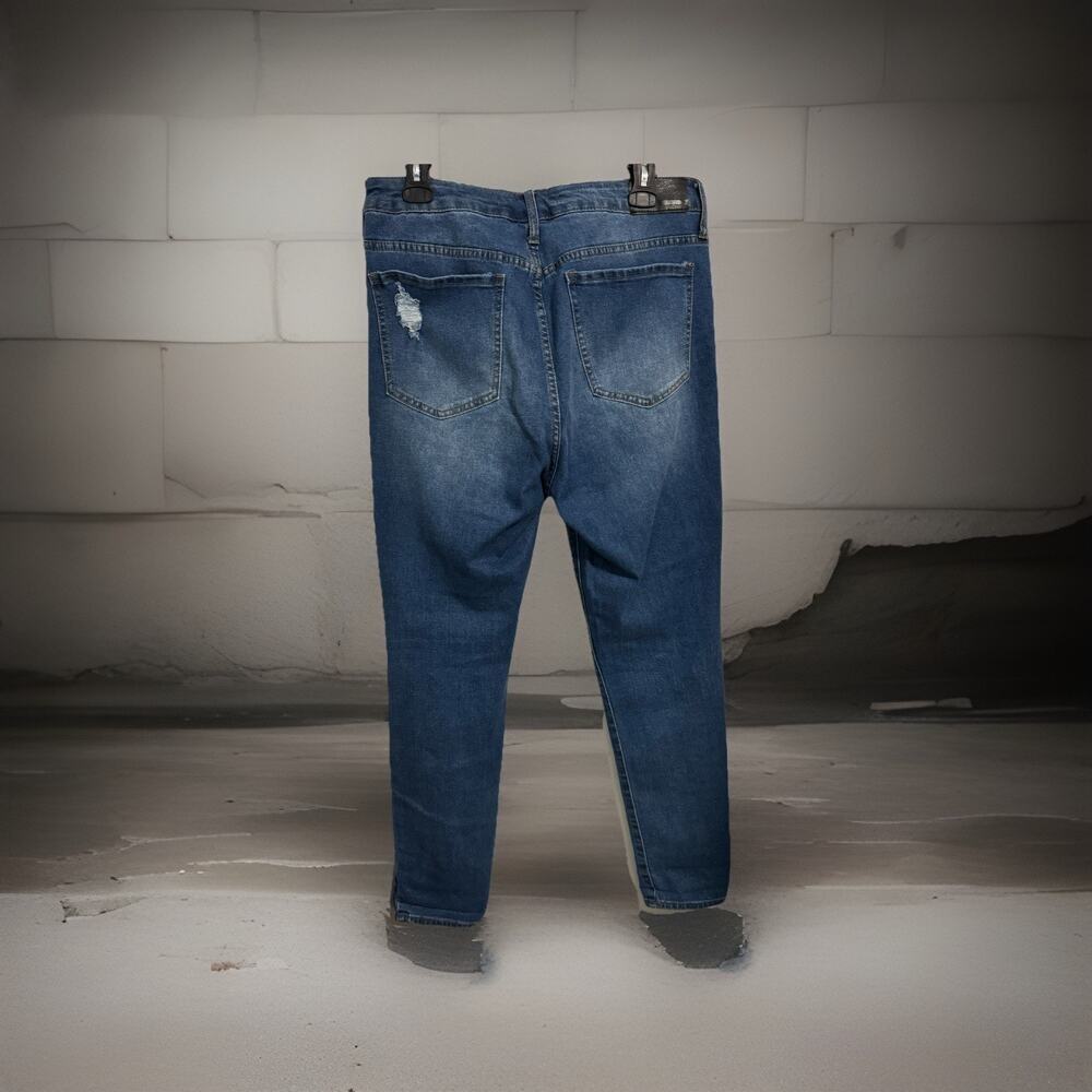 Extreme High-Rise Distressed Classic Five Pocket Skinny Jeans by !iT Kimmie - Picture 7 of 8